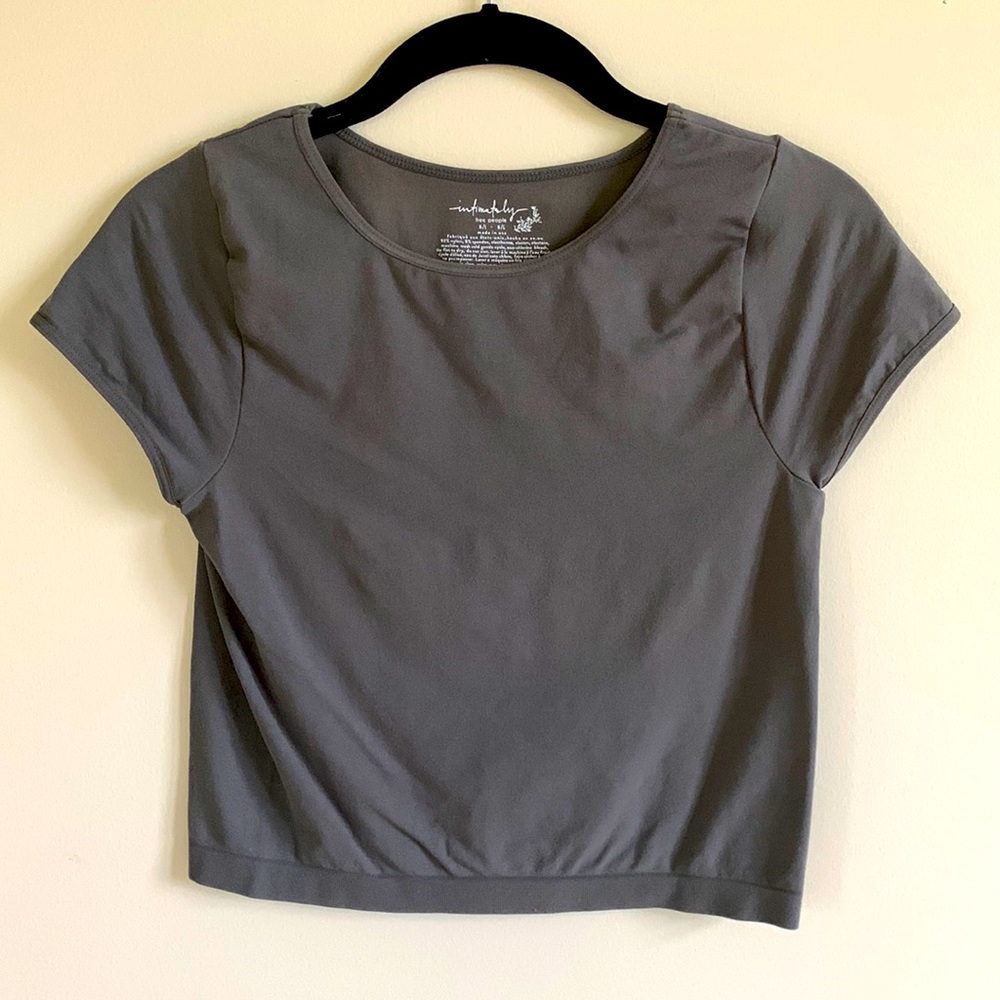 Free People cropped crewneck shirt